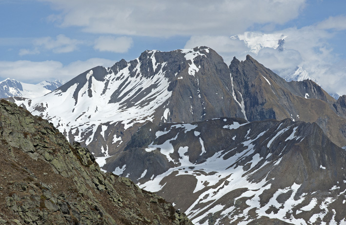 Sommet du grand Châtelet : Pointe de la Terrasse et en arrière plan le Mont Blanc