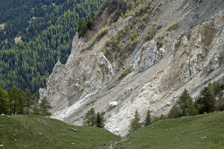 #20 Descente du grand Châtelet : Les cargnioles de gypse du vallon de l Descente du grand Châtelet : Les cargnioles de gypse du vallon de l'Arbonne