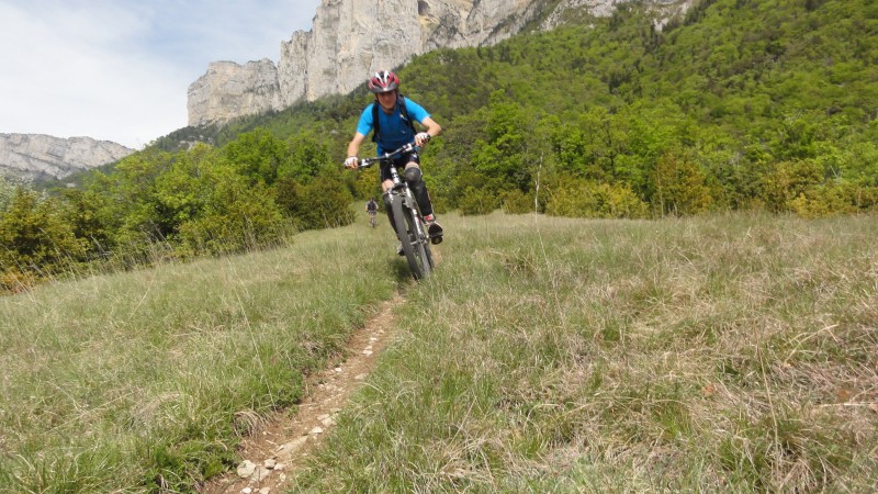 #12 Descente du Bichon : Ah, rien de tel qu Descente du Bichon : Ah, rien de tel qu'un bon vieux SR pour apprendre à rouler !
