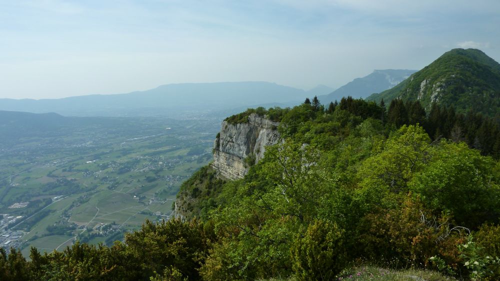 #4 La Savoyarde : vue imprenable sur la vallée La Savoyarde : vue imprenable sur la vallée