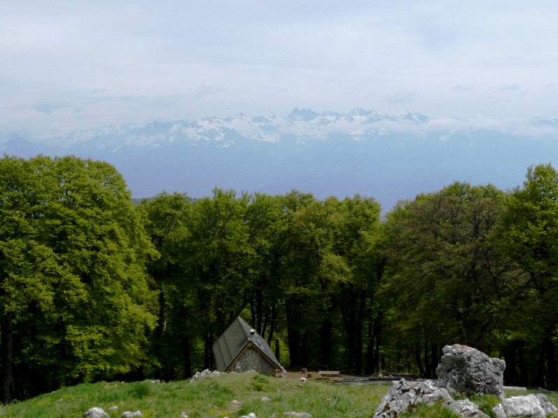 #5 Habert de Chamechaude : avec vue sur belledonne. Habert de Chamechaude : avec vue sur belledonne.