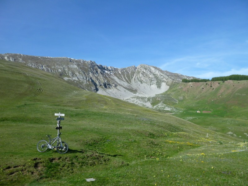 #10 Col de la Clapouse : Tranquillité absolue ..! Col de la Clapouse : Tranquillité absolue ..!