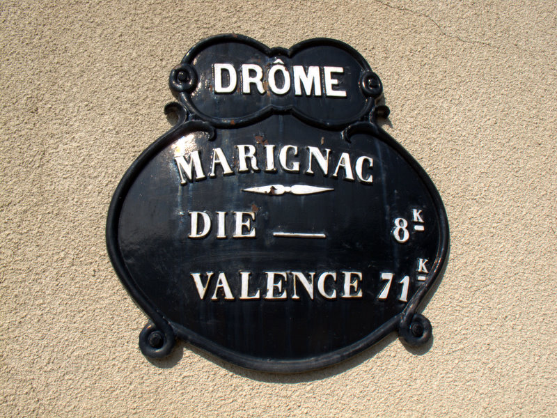 Marignac : borne "made in Diois"