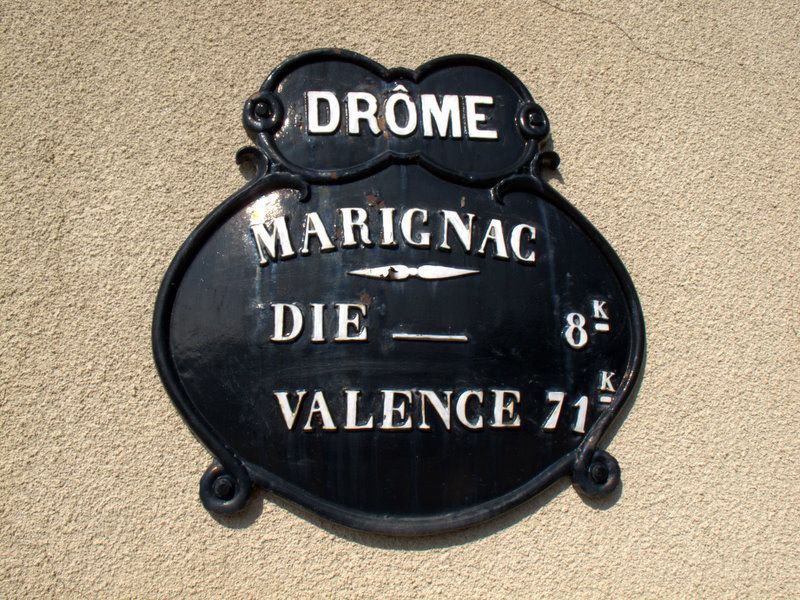 #5 Marignac : borne "made in Diois" Marignac : borne "made in Diois"