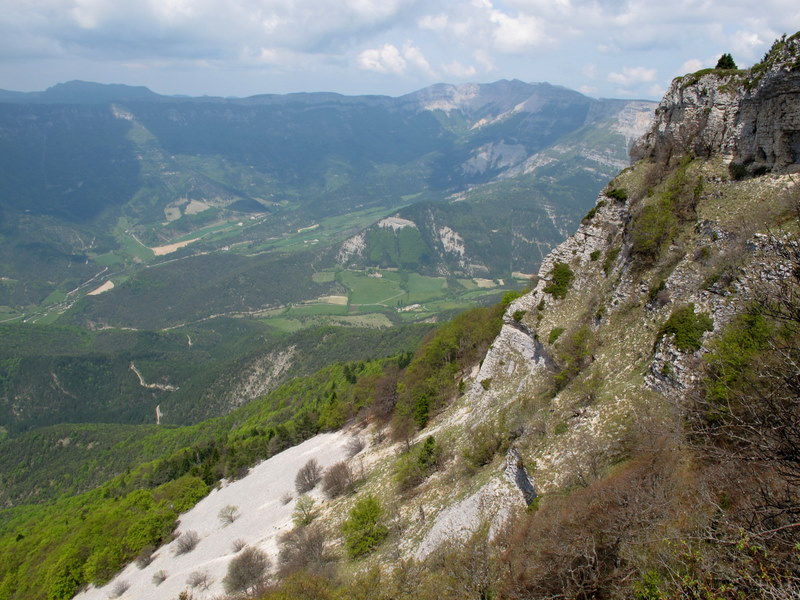 #1 But St Genix - nord : on devine l But St Genix - nord : on devine l'immense pierrier menant au pas Bouillanain