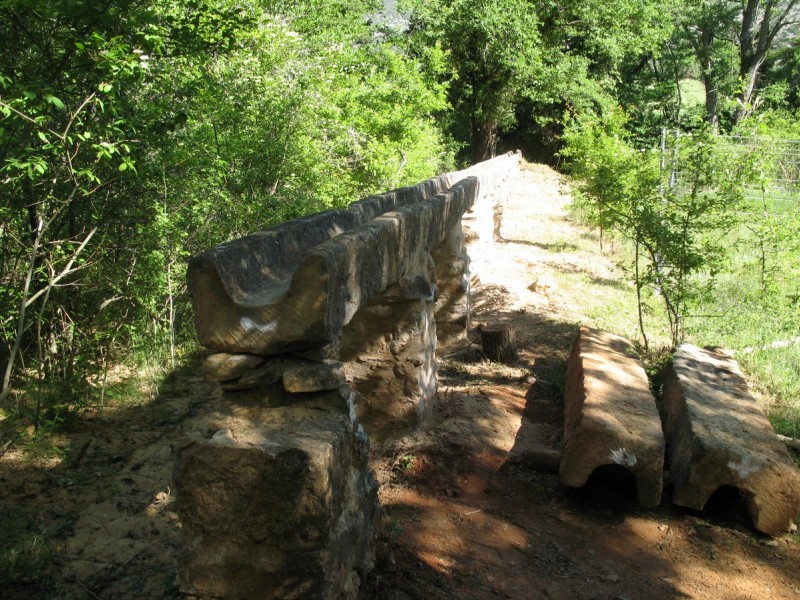 #5 aqueduc : allant de la source de Barries au moulin de Bouvène aqueduc : allant de la source de Barries au moulin de Bouvène