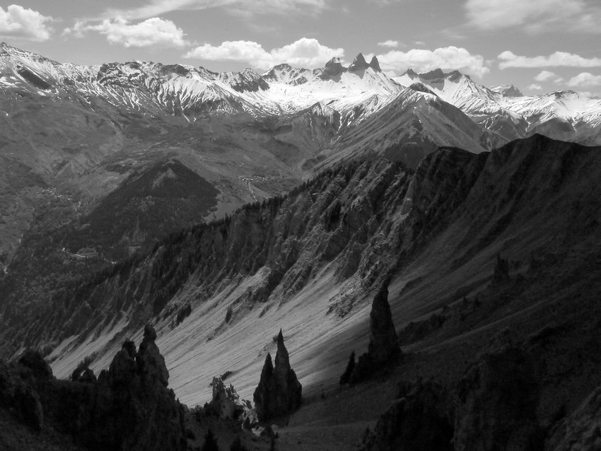 #10 Charvin : Aiguilles et aiguilles Charvin : Aiguilles et aiguilles