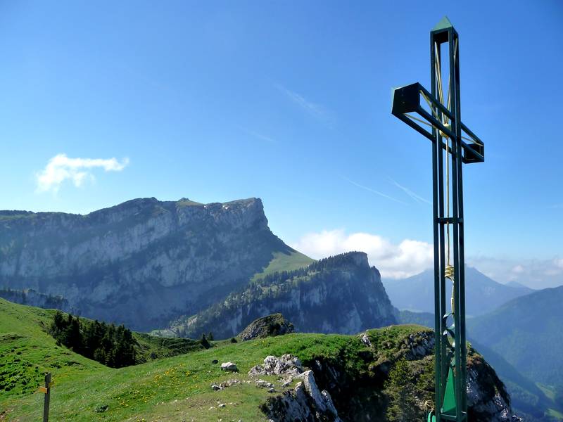 #2 Croix : Le Grand Som depuis le Petit Croix : Le Grand Som depuis le Petit