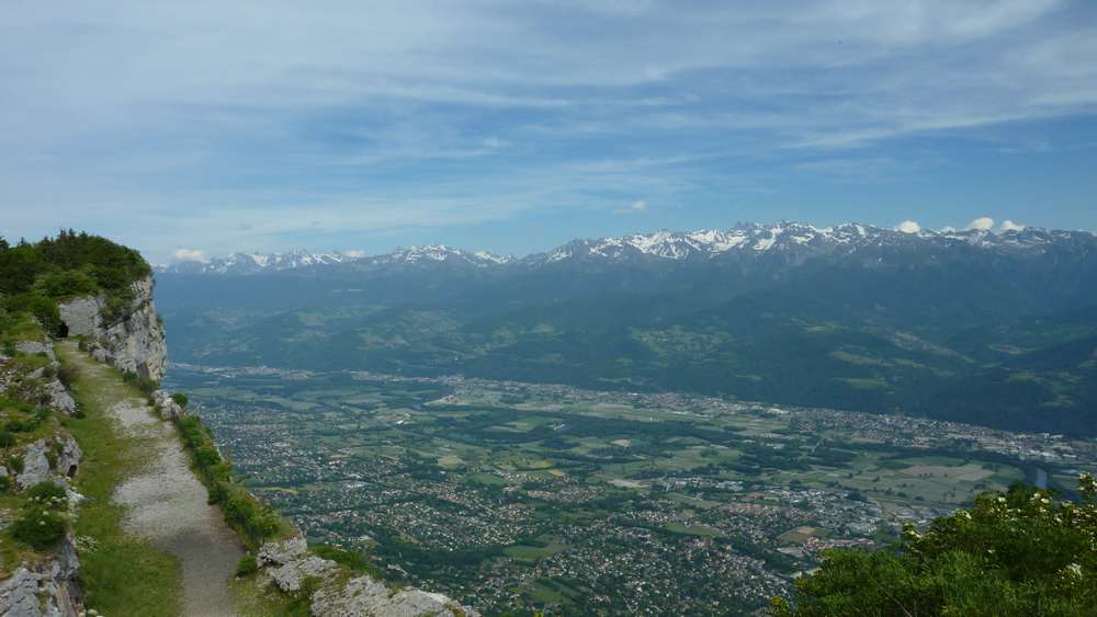 #2 Belledonne et Gresivaudan : vue imprenable sur la vallée Belledonne et Gresivaudan : vue imprenable sur la vallée