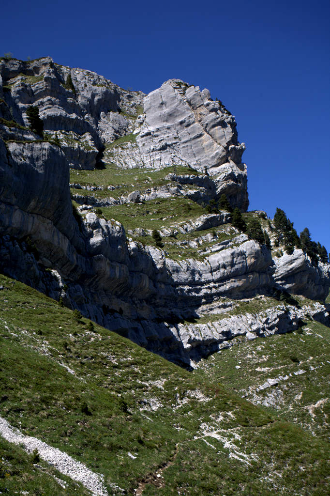 #5 Dôme de Bellefond : une cheminée avec un pas d Dôme de Bellefond : une cheminée avec un pas d'escalade permet d'accéder à la face sud-est