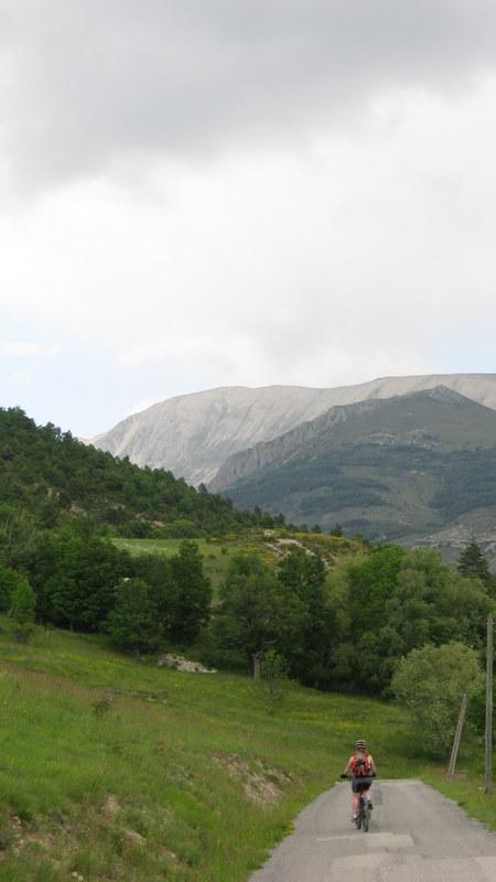 Digne > Tartonne : Le menu de la semaine : orages dans l'après midi !