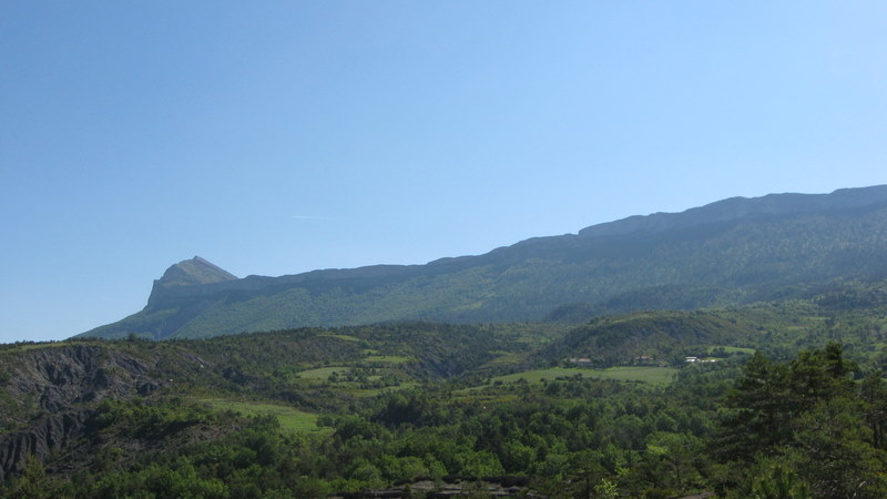 #3 Digne > Tartonne : L Digne > Tartonne : L'objectif de cette journée : la barre des Dourbes à franchir tout de même !