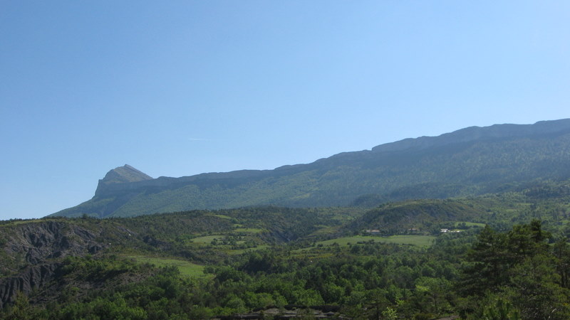 Digne > Tartonne : L'objectif de cette journée : la barre des Dourbes à franchir tout de même !