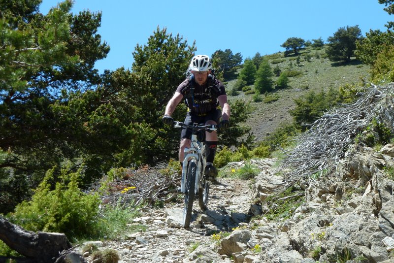 J3: du cassant... : ...mais qui reste un plaisir avec nos vélo TS. Un peu de concentration et cela passe