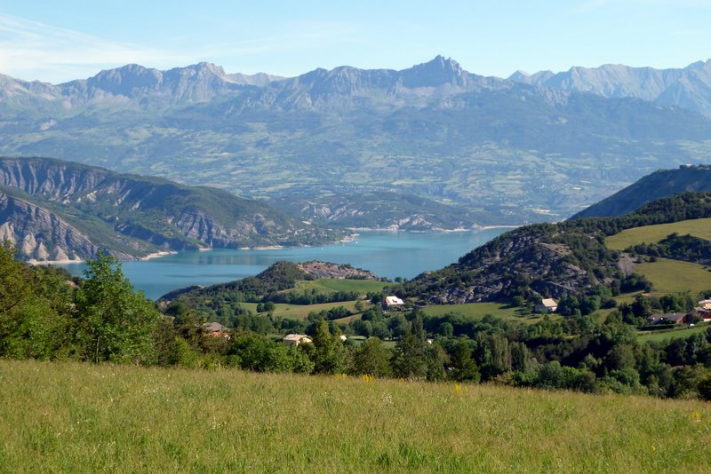 #77 J4: Le lac encore : On fait vraiment le tour de ce lac qu J4: Le lac encore : On fait vraiment le tour de ce lac qu'on ne voit que de temps en temps