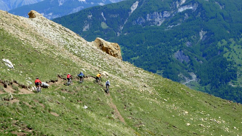 #46 J3: en file indienne : pour une belle descente ludique J3: en file indienne : pour une belle descente ludique