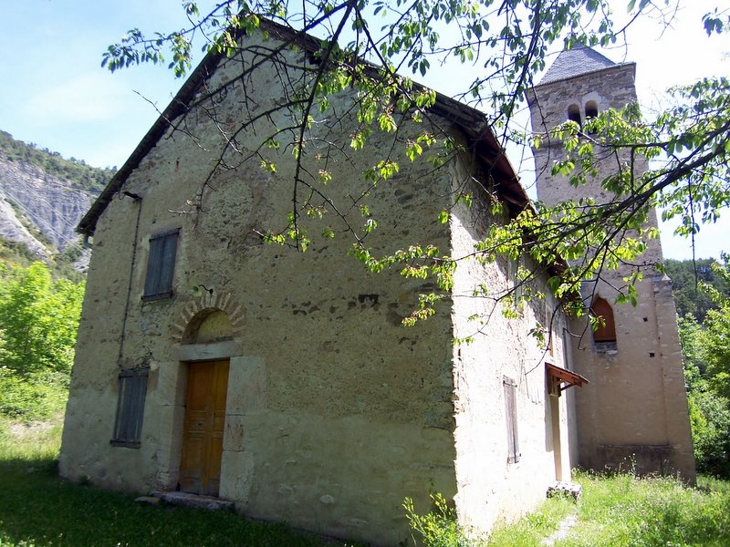 J4: Chapelle Vière : Petit village qui semble vivre l'été mais sans âme ce jour