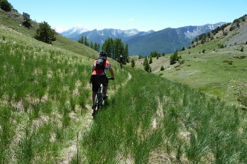 #49 J3: vallon de l J3: vallon de l'aiguille : simple et joli avant la traversée pour la Gourette