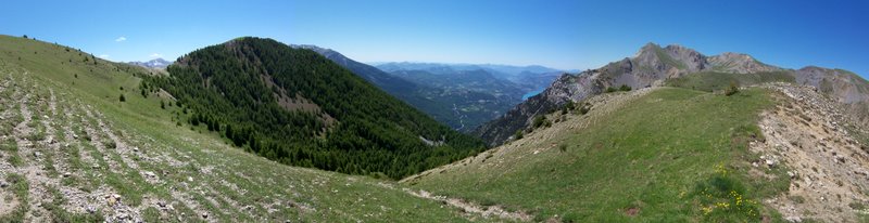 J3: 2041 -> 2041 : mini traversée iso altitude avec vue du lac de Serre-Ponçon côté Ubaye