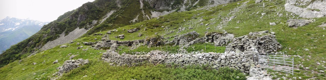 #3 Les 6 Cabanes : Je suis sur la sixième. Les 6 Cabanes : Je suis sur la sixième.