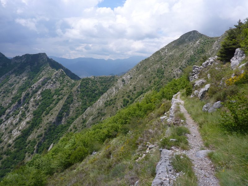 Direction Col du Corbeau : Et ça file !