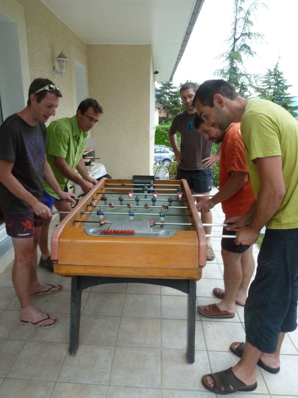 #4 Un peu de foot : Faut bien se dépenser un peu ! Un peu de foot : Faut bien se dépenser un peu !