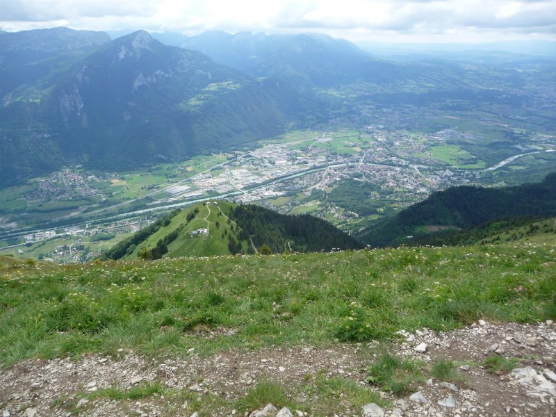 #5 Le Môle : Du sommet, vue sur le Petit Môle et la vallée. Le Môle : Du sommet, vue sur le Petit Môle et la vallée.