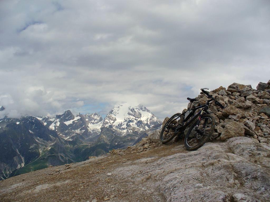 #21 Petit Mont Blanc : ... ça se couvre ... Petit Mont Blanc : ... ça se couvre ...