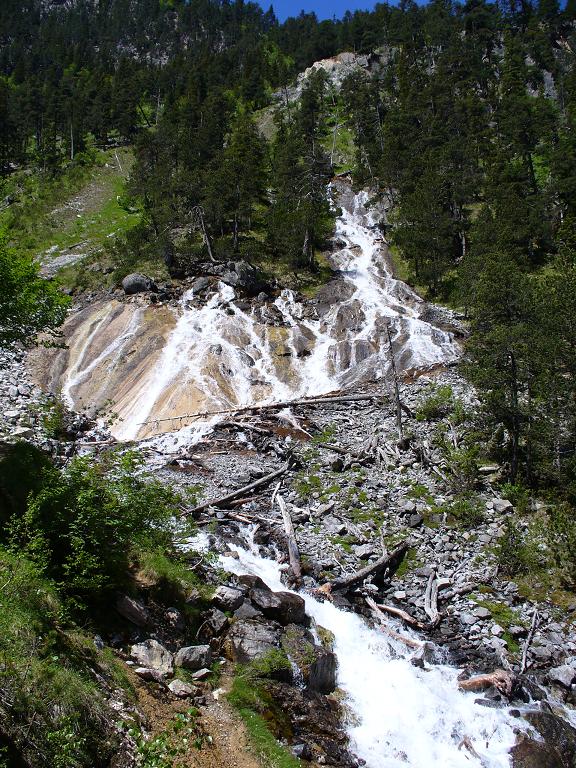 #4 Torrent de la Rosière : Cascade des Poux Torrent de la Rosière : Cascade des Poux