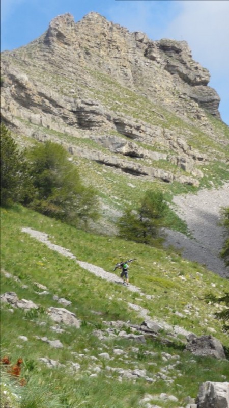 #2 Montée au Pic de Gleize : Début du portage sous le pic ! Montée au Pic de Gleize : Début du portage sous le pic !