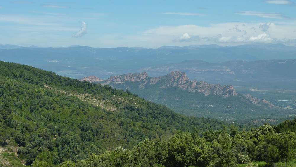 #6 Rocher de Roquebrune : pour les amateurs d Rocher de Roquebrune : pour les amateurs d'escalade