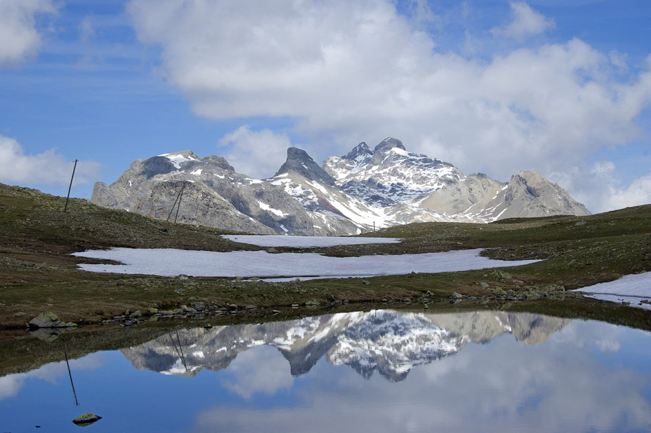 #5 col du Chardonnet : Lacs du Chardonnet avec reflet du Grand Galibier col du Chardonnet : Lacs du Chardonnet avec reflet du Grand Galibier