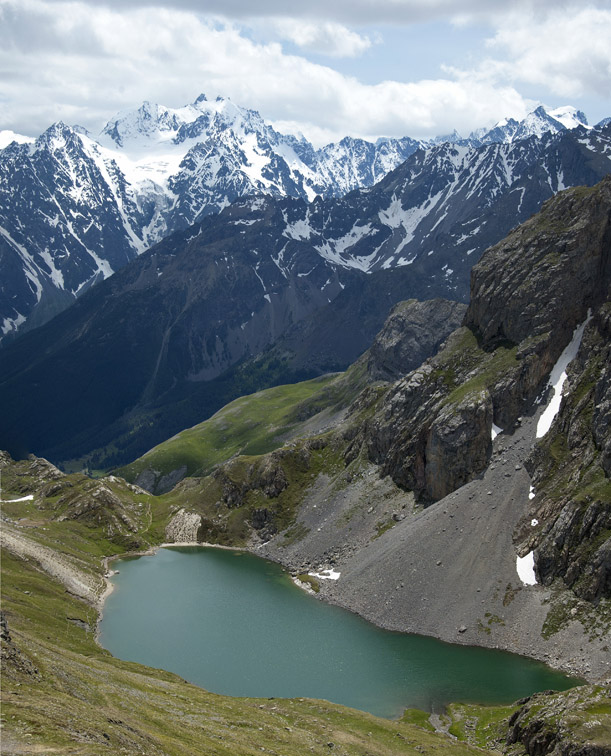 #13 col de la Ponsonnière : Grand lac, aiguillette du Lauzet col de la Ponsonnière : Grand lac, aiguillette du Lauzet