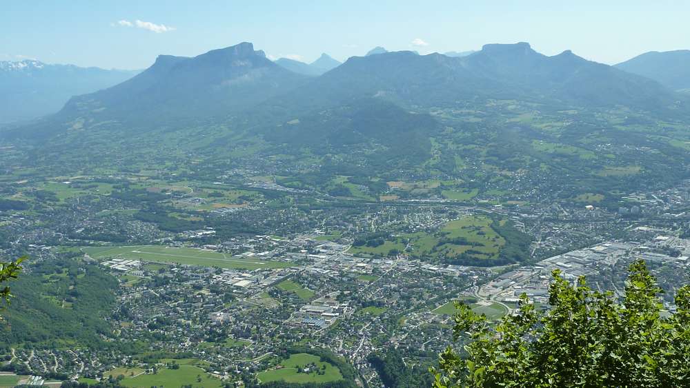 #4 Ville et Montagne : superbe panorama du sommet Ville et Montagne : superbe panorama du sommet