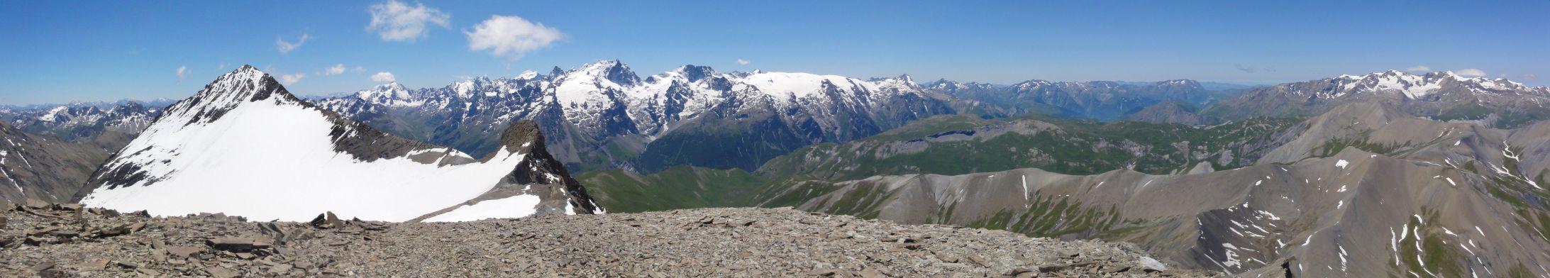 Panorama au sommet : Ecrins, Grandes Rousses, Vercors...