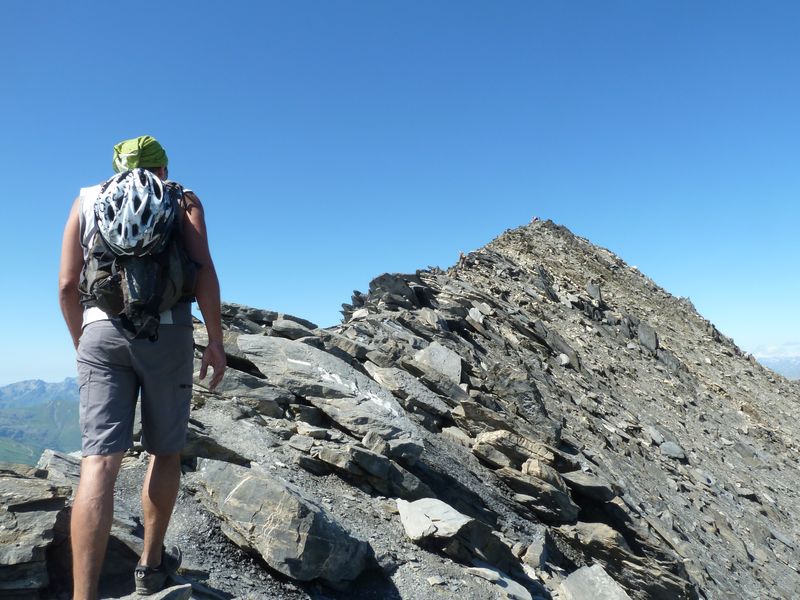 Final à pieds : Inroulable le haut