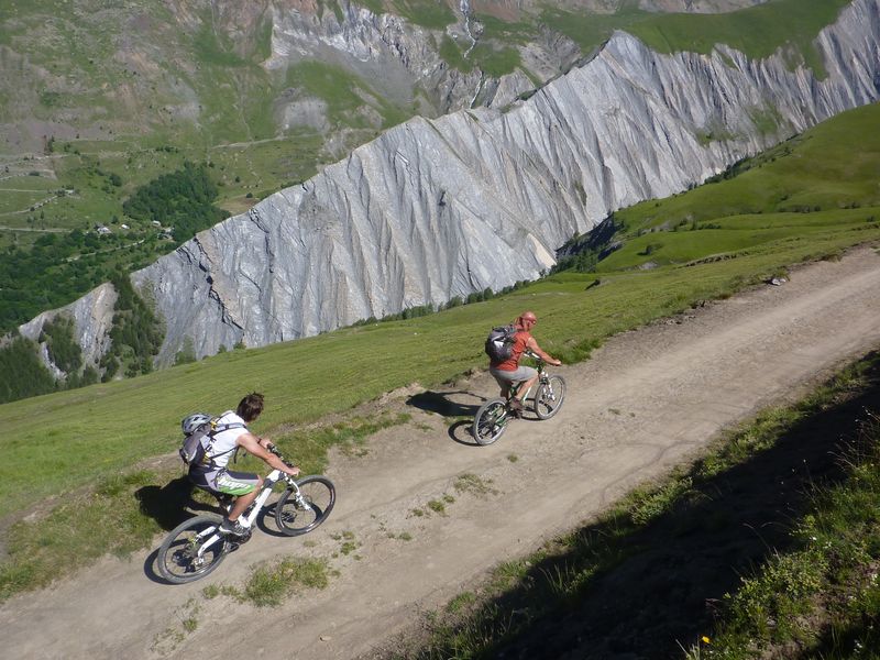 #2 Guillaume et Claudius : Sous l Guillaume et Claudius : Sous l'Echine