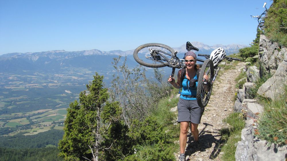 #1 Montée au col de la Brêche : 1er portage du jour ! Montée au col de la Brêche : 1er portage du jour !