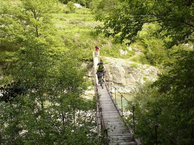 #4 Passerelle : sur l Passerelle : sur l'Estéron (Vascognes)