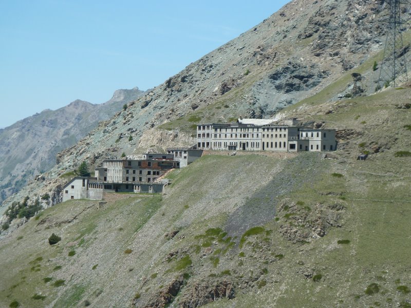 Colonna : Les anciennes mines de fer du Monte Creya fermées en 1970