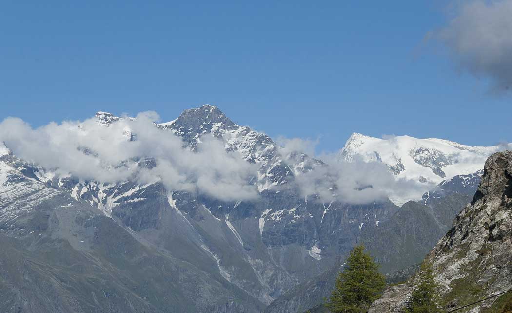 Panorama depuis le Six Blanc : Le Pleureur, Mt Blanc de Cheilon