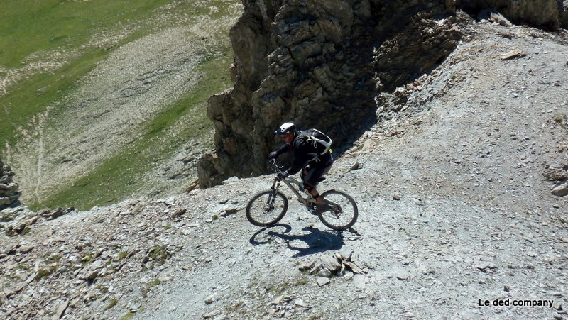 Descente versant SW : L'un des seuls virages bien marqué