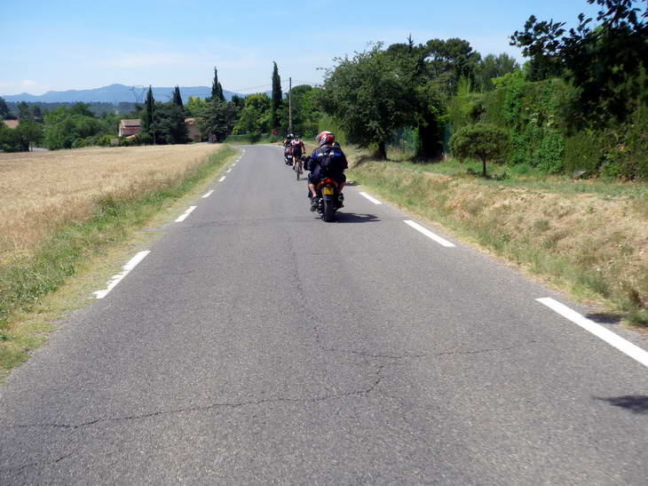 #7 Motos : Ils n Motos : Ils n'en sont pas revenus les motards, le fils qui envoie et le père qui fait des photos!!!