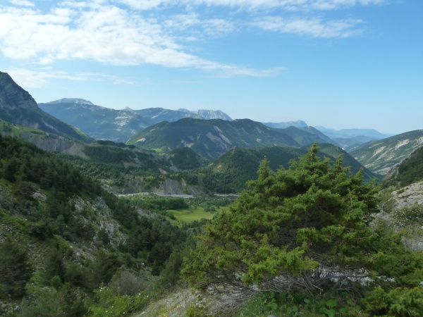 Vallon du Galèbre : Cheval Blanc au fond