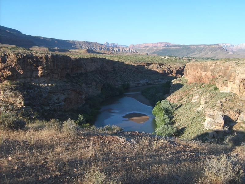 #3 Virgin River : Vue sur la Virgin River depuis Hurricane Rim Virgin River : Vue sur la Virgin River depuis Hurricane Rim