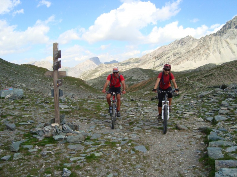 Tour de la Maniglia : Le col de Mary