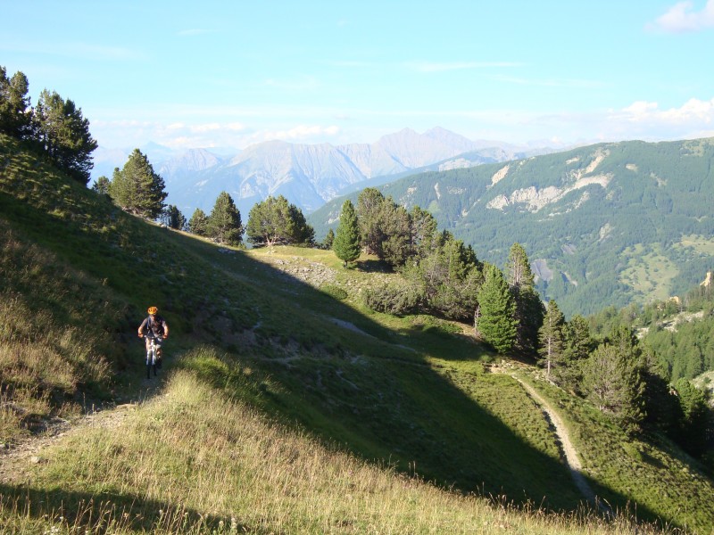 #2 Pic de Charance : arrivé au col de la Rousse encore en pédalant... Pic de Charance : arrivé au col de la Rousse encore en pédalant...