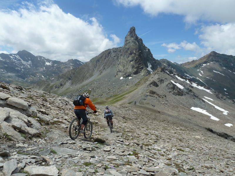 Descente de Rocca Bianca : Face à la Tête des Toillies