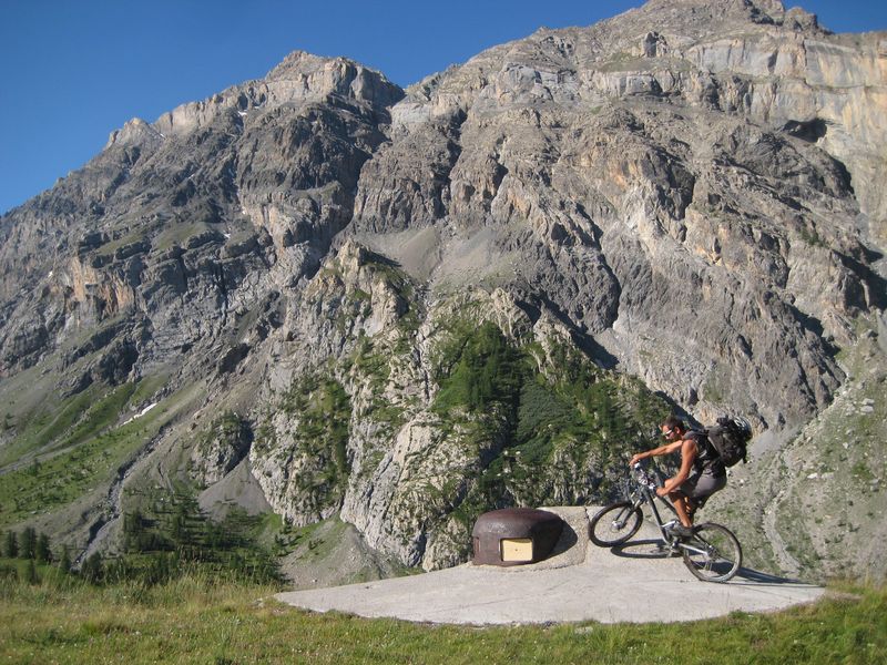 Bike Park de Fouillouse : J'ai du laisser le gamin jouer un peu ;-)