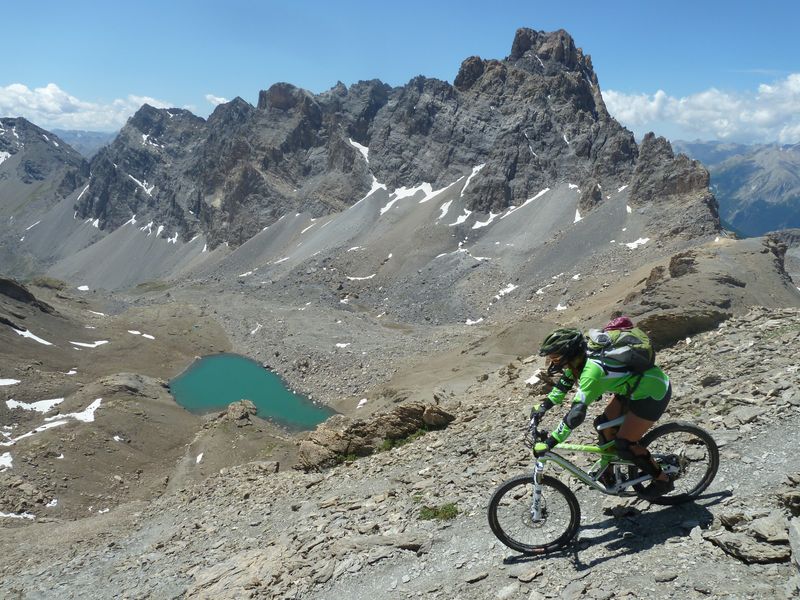 Descente du sommet : En vert et contre tous ;-)